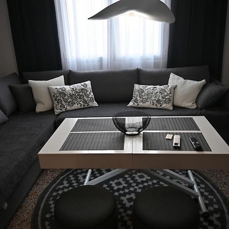 Haris 303 Apartment By Vpn Accomodation Atina Dış mekan fotoğraf
