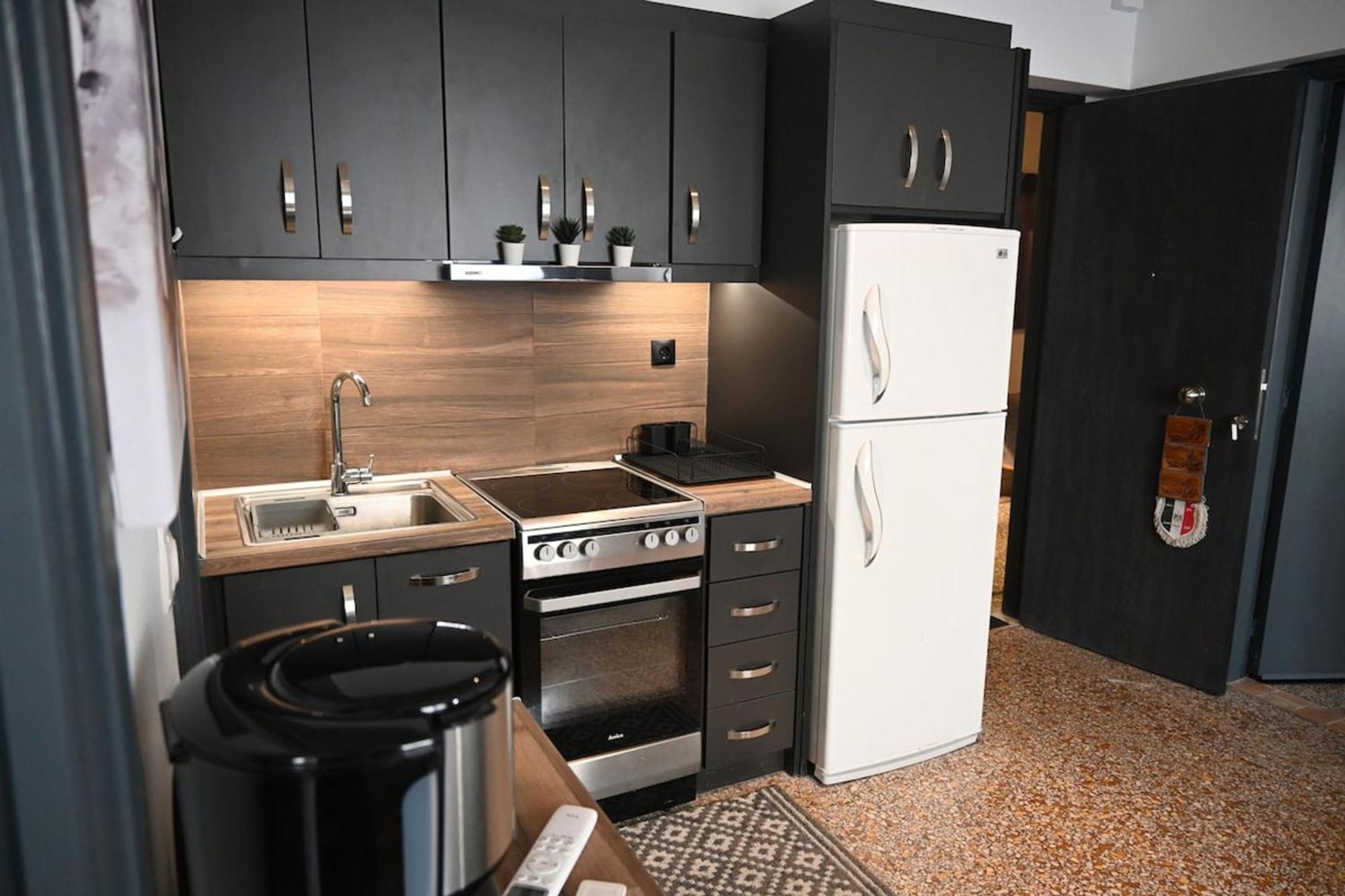 Haris 303 Apartment By Vpn Accomodation Atina Dış mekan fotoğraf